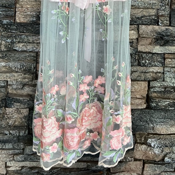 Rare Editions Pink and Green Flutter Sleeve Maxi Dress - Picture 2 of 16